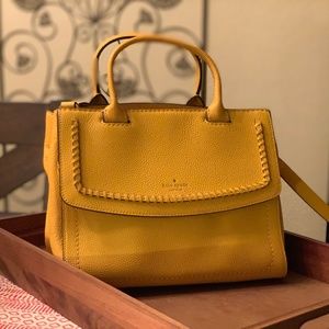 Kate Spade handle or shoulder bag